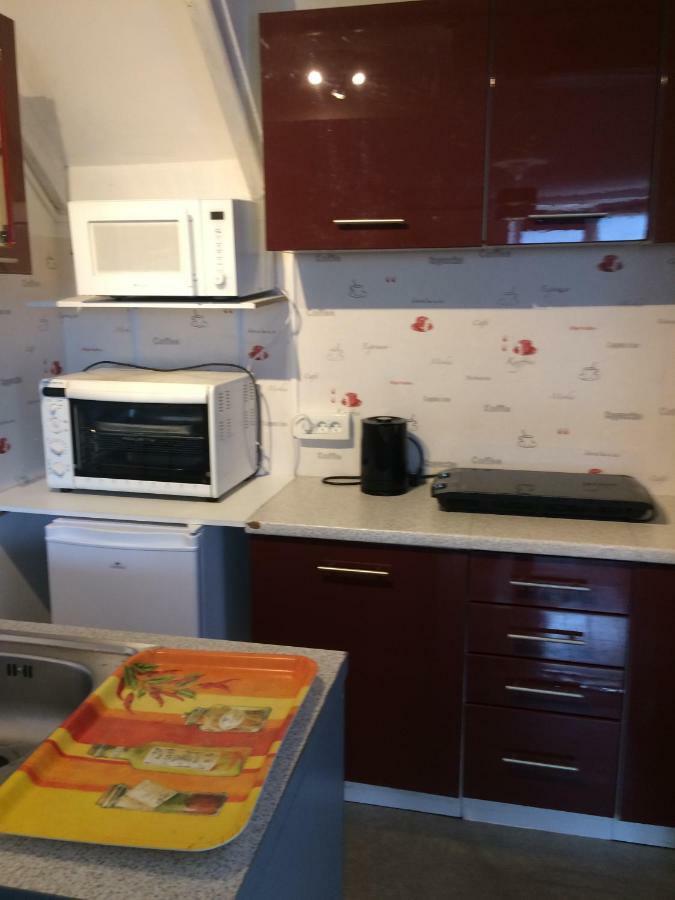 Apartament 895 Alexis Jaubert Saint-Pantaléon-de-Larche Zewnętrze zdjęcie